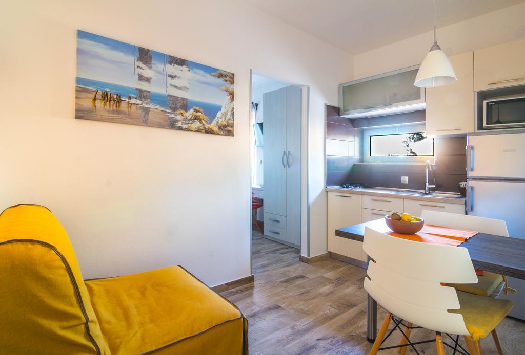 Alison Apartments เปรมันตูรา ภายนอก รูปภาพ